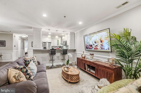144 NATALIE RIVERSIDE NJ 08075
