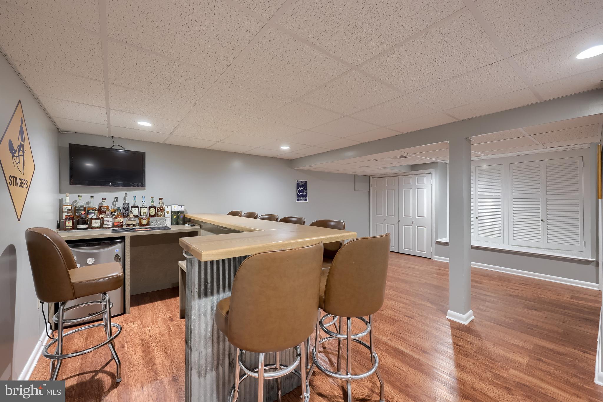 2737 LONG FARM LANE