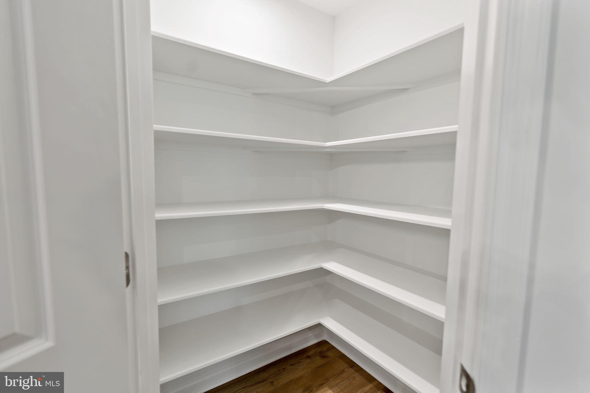 SOUTH BROOK - Residential