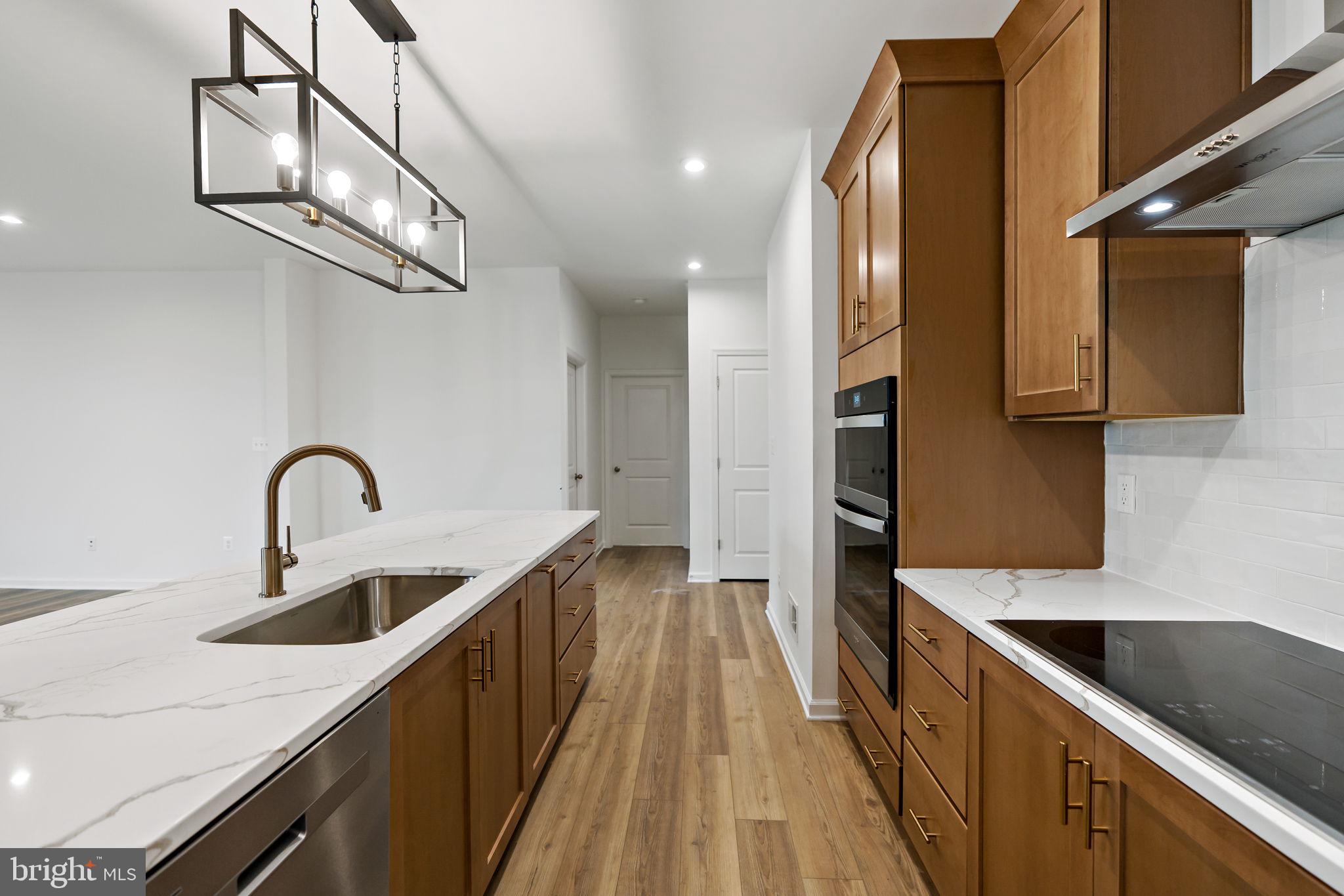 SOUTH BROOK - Residential