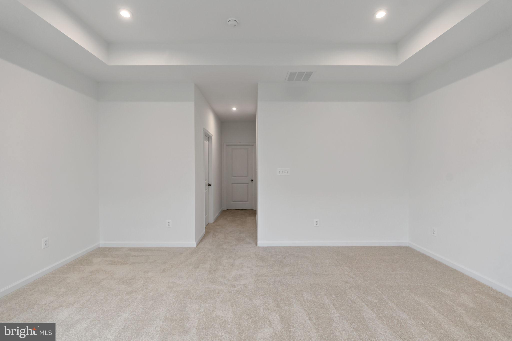 SOUTH BROOK - Residential