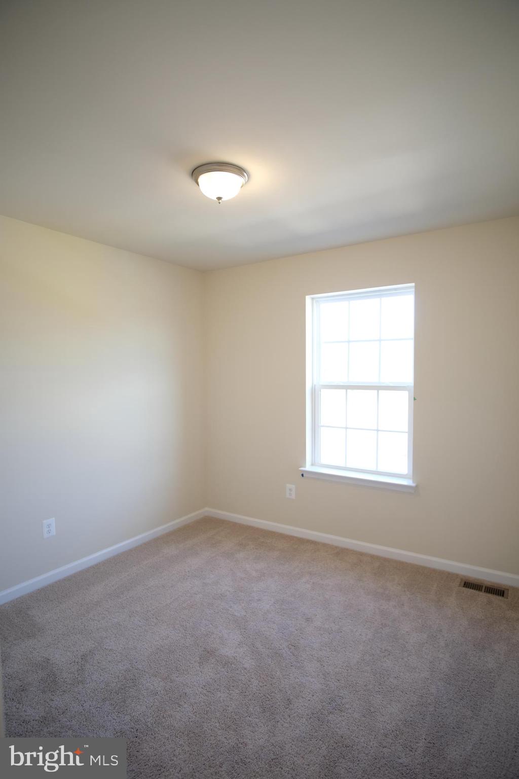 WHISPERING PINES - Residential Lease