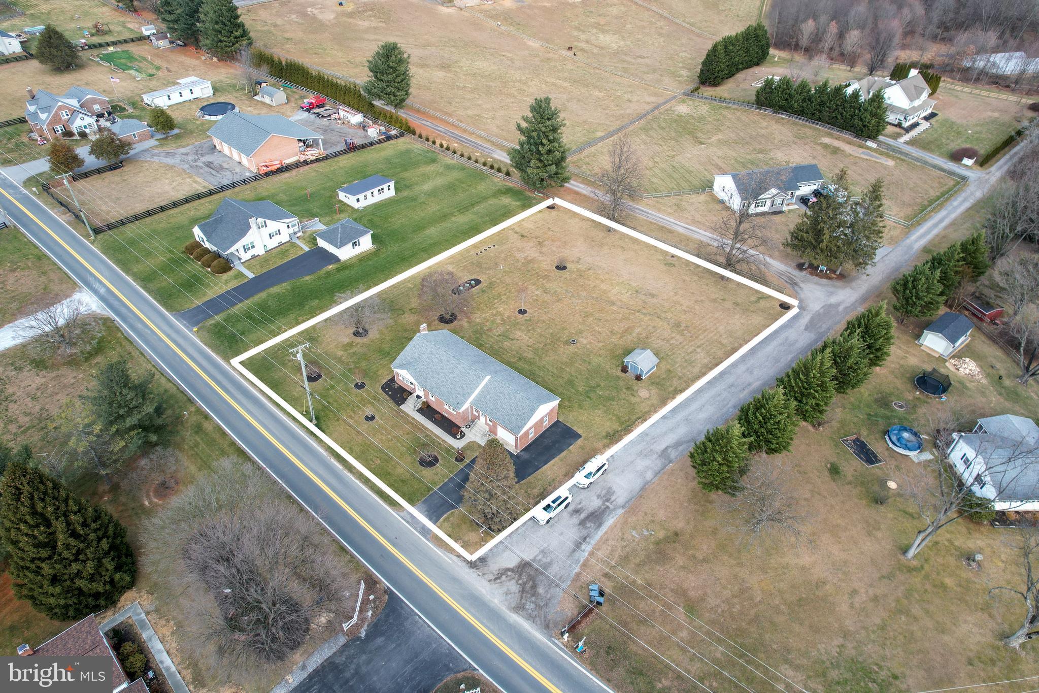 HAMPSTEAD - Residential