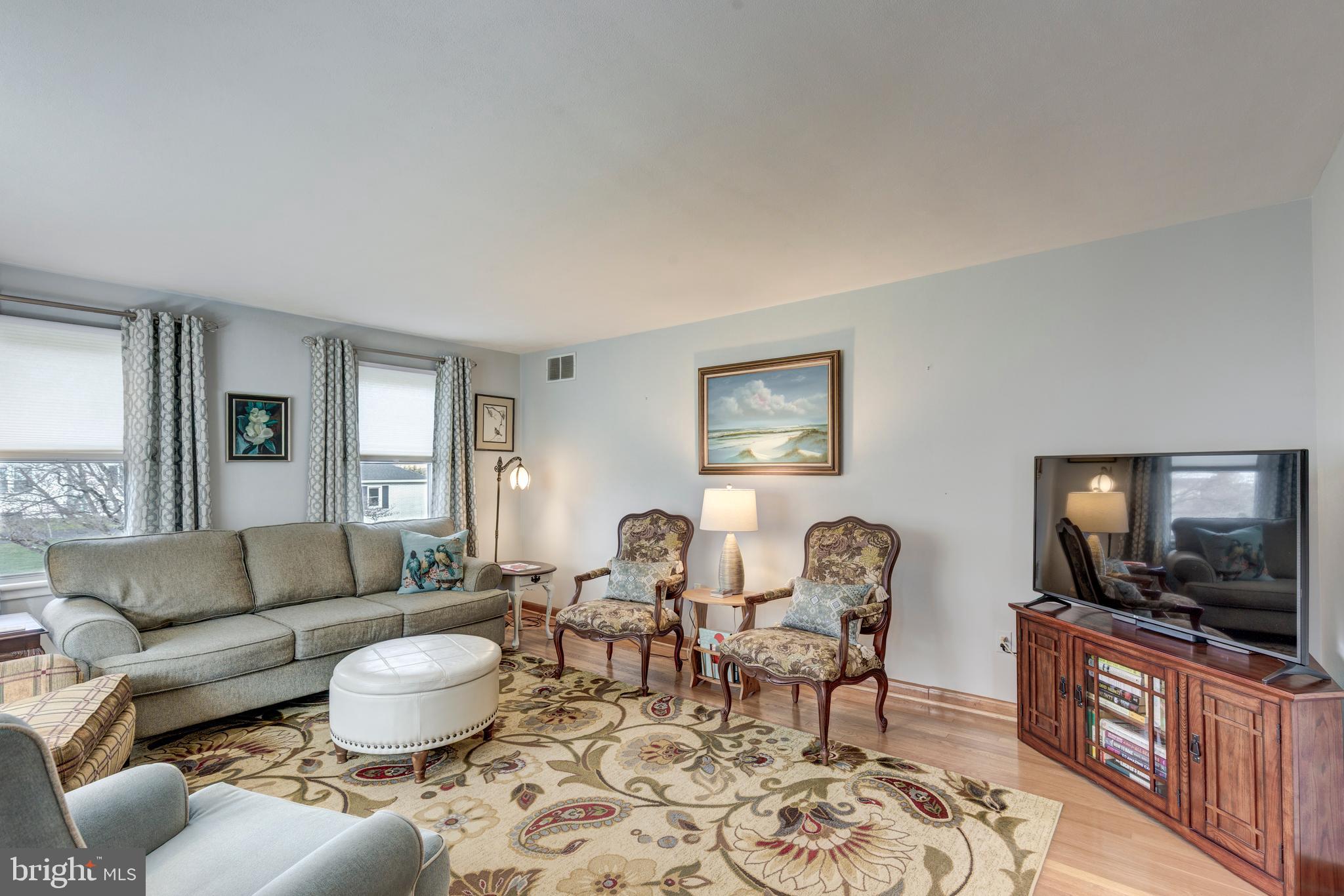 HAMPSTEAD - Residential