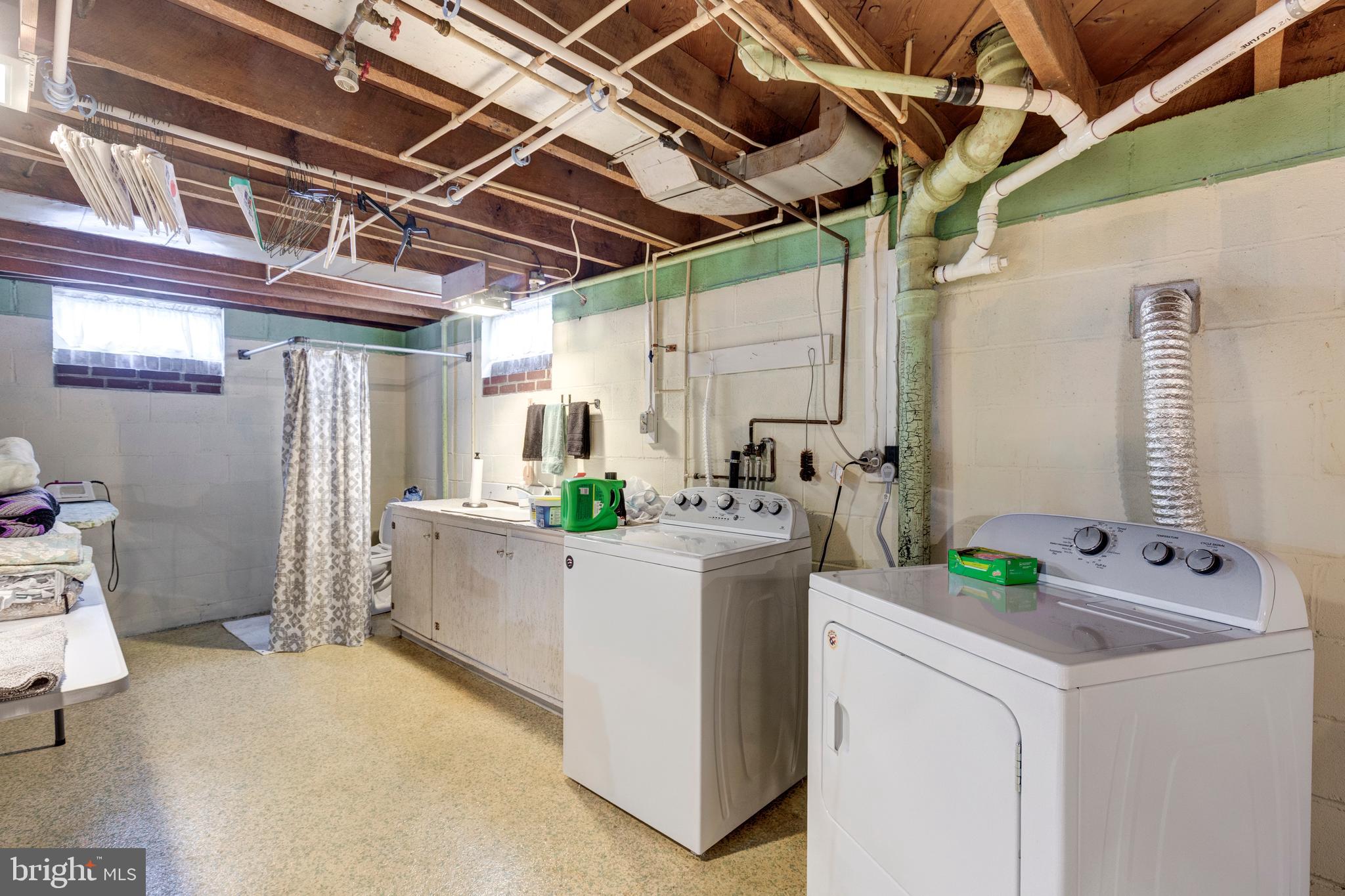 HAMPSTEAD - Residential