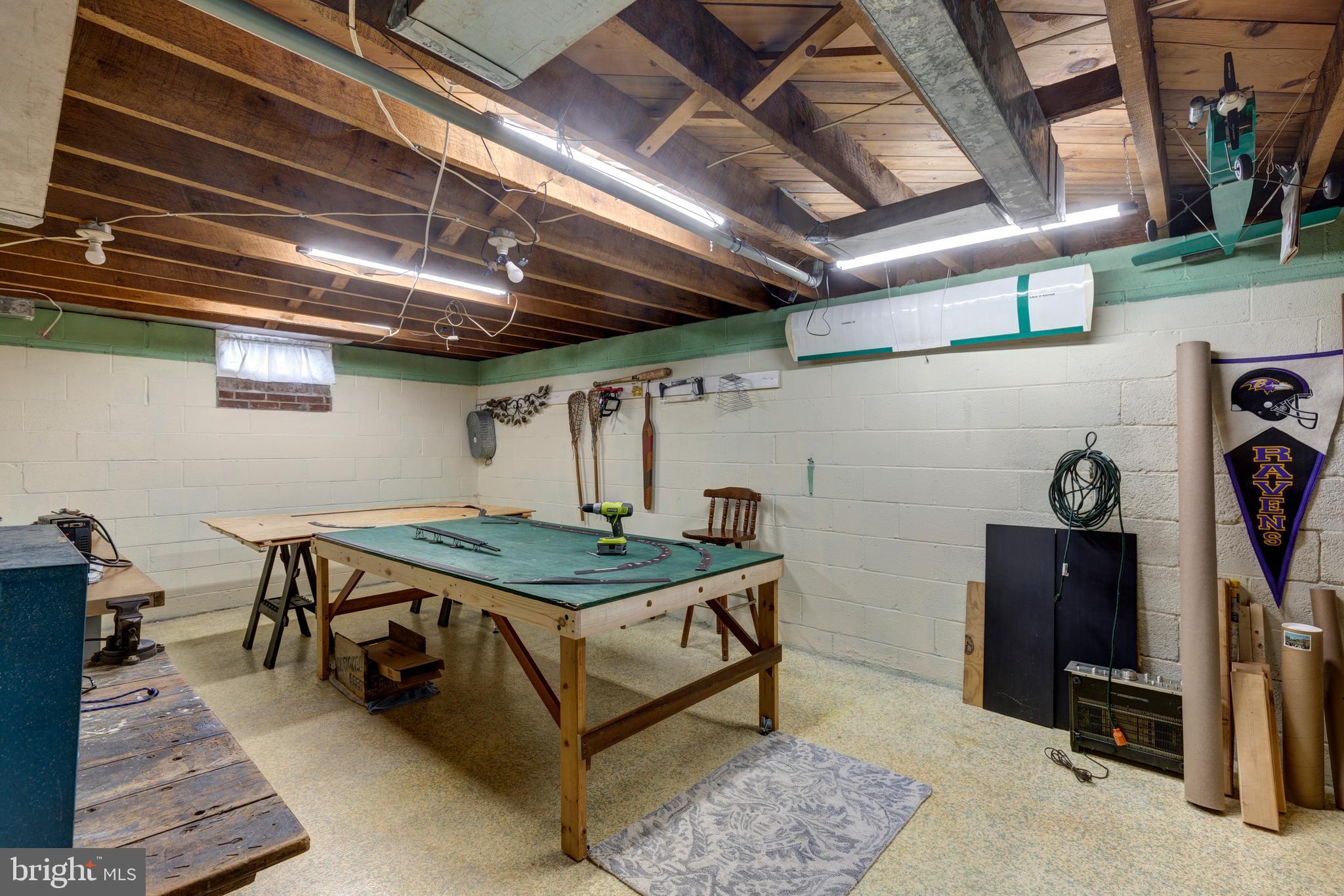 HAMPSTEAD - Residential