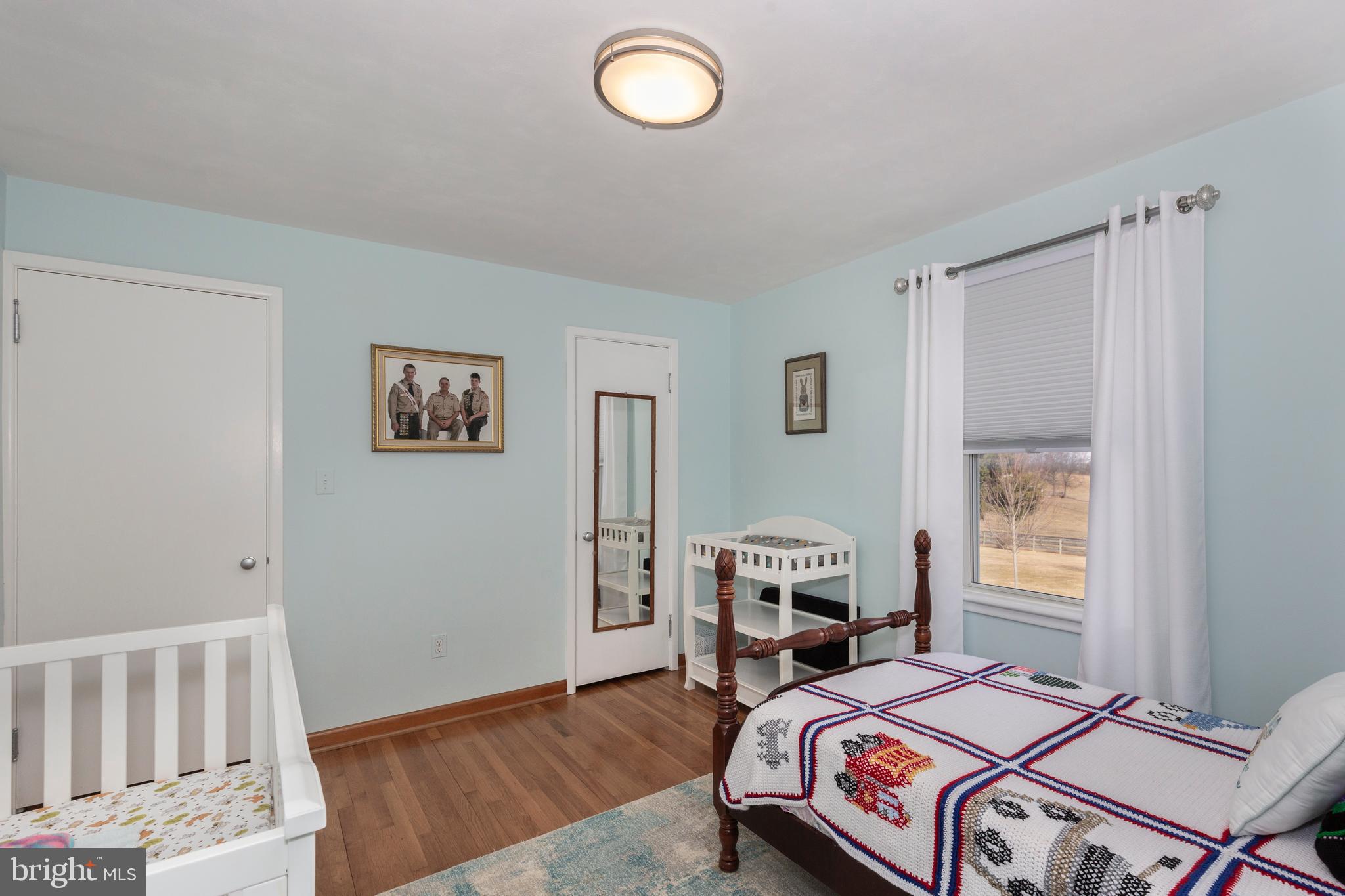 HAMPSTEAD - Residential