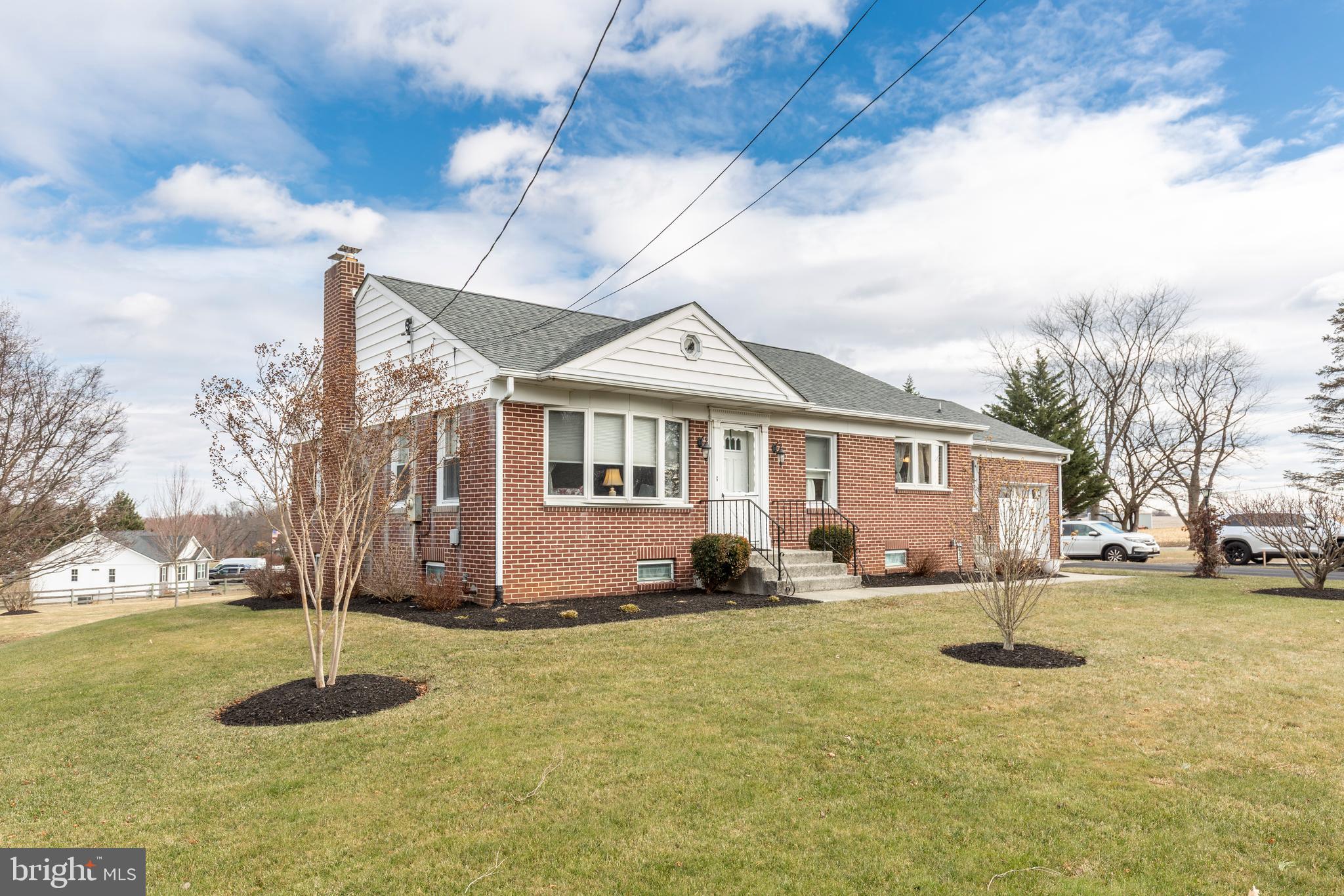 HAMPSTEAD - Residential