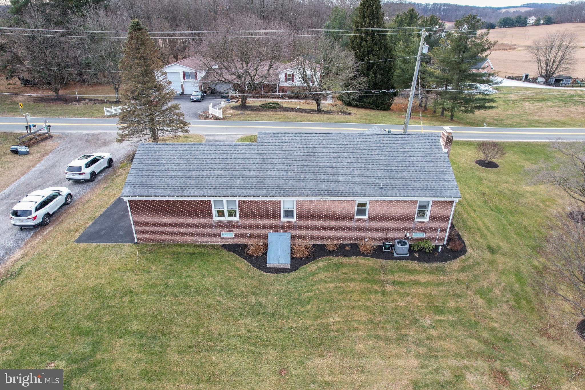 HAMPSTEAD - Residential