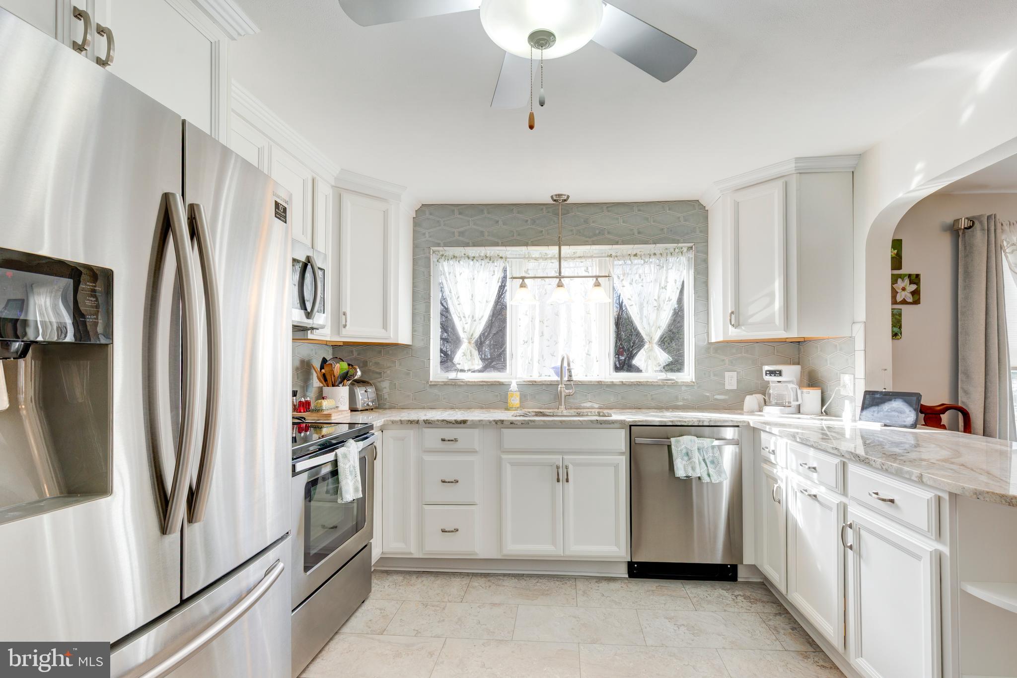 HAMPSTEAD - Residential