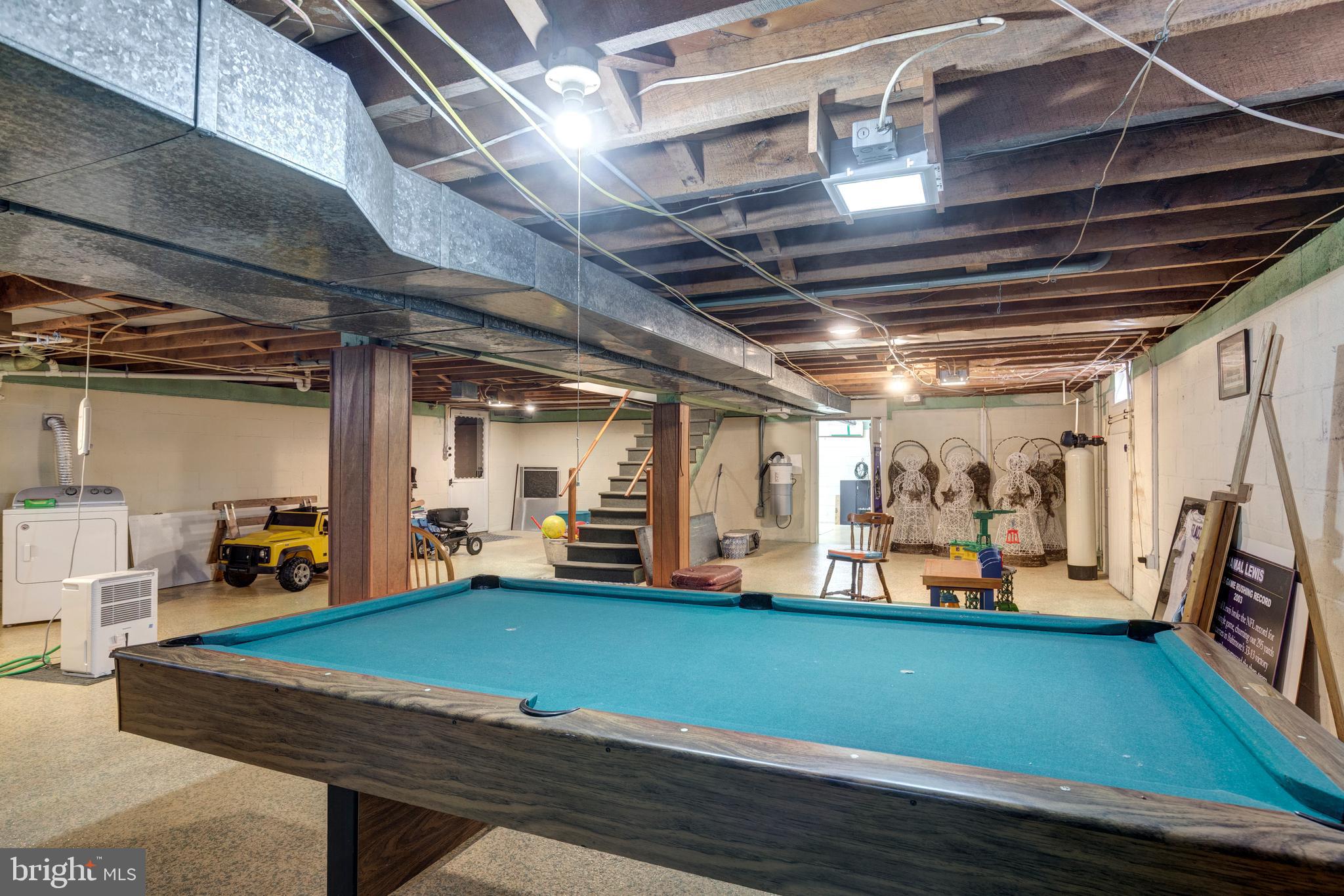 HAMPSTEAD - Residential