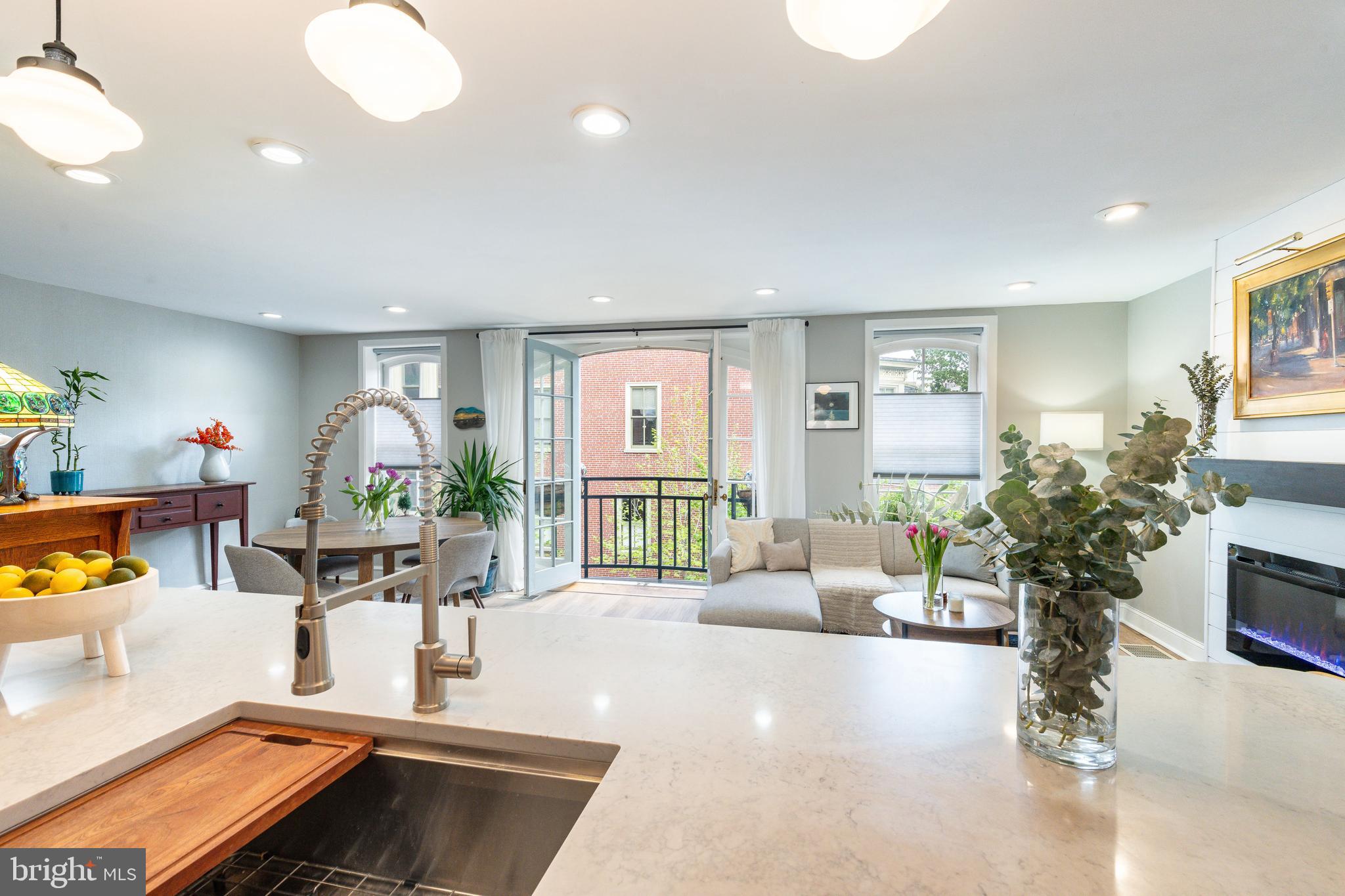 FITLER SQUARE - Residential