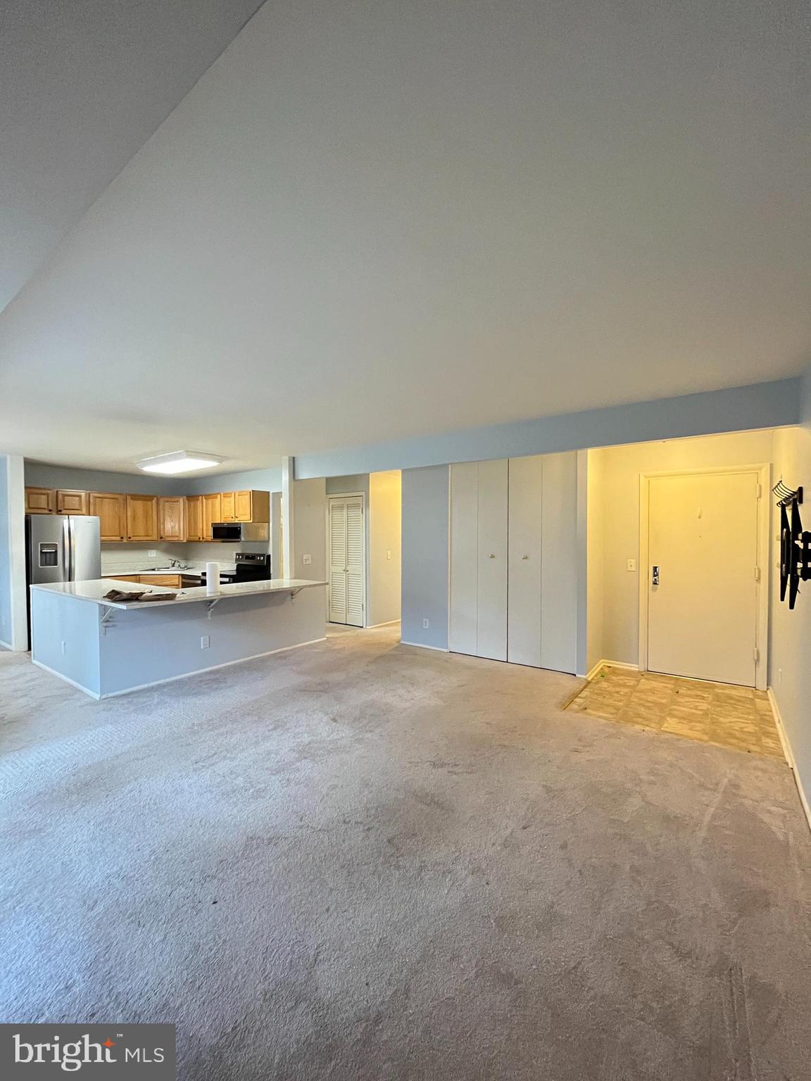 HICKORY HILLS - Residential