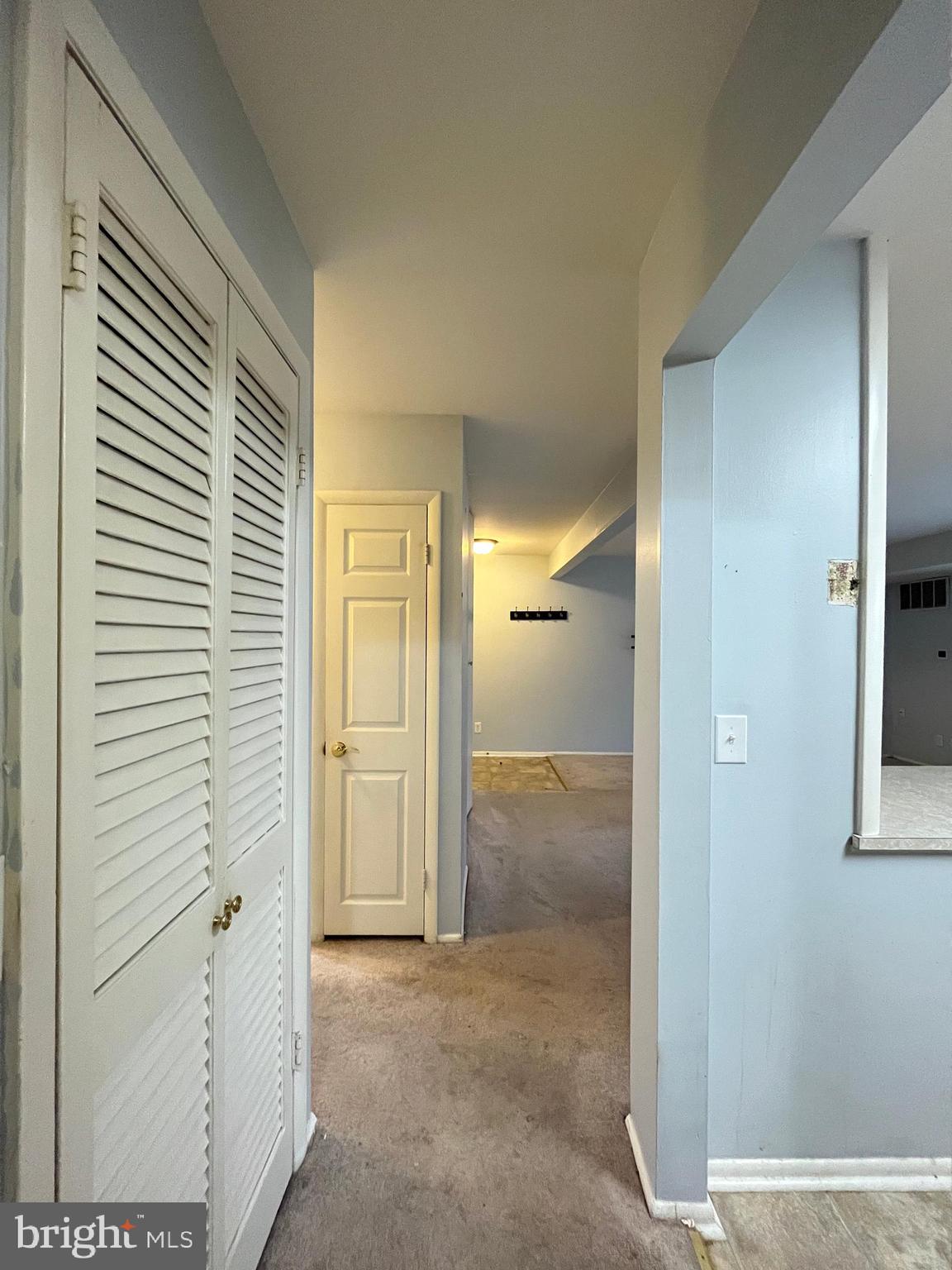 HICKORY HILLS - Residential