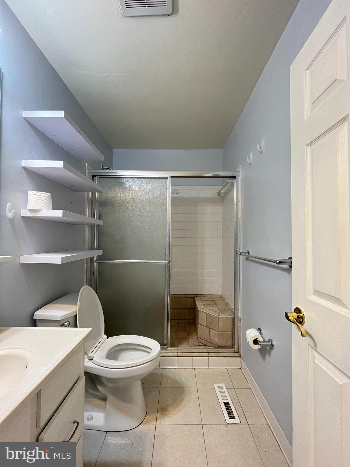 HICKORY HILLS - Residential