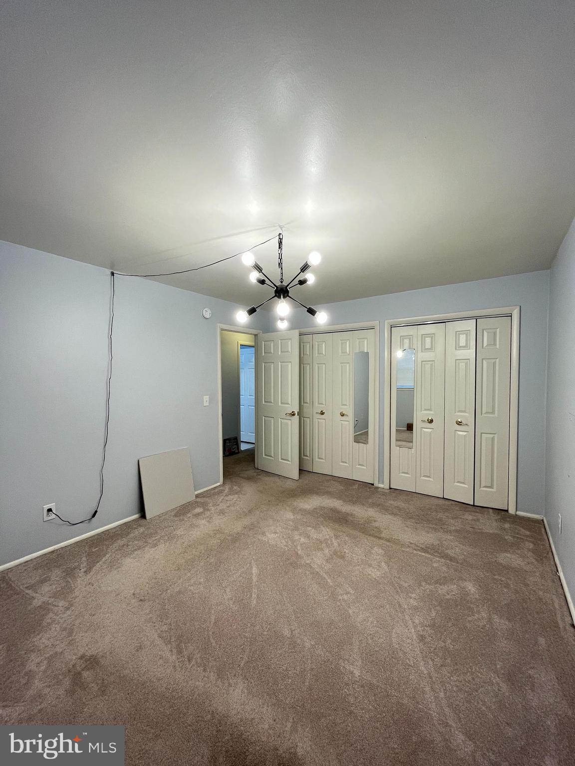 HICKORY HILLS - Residential