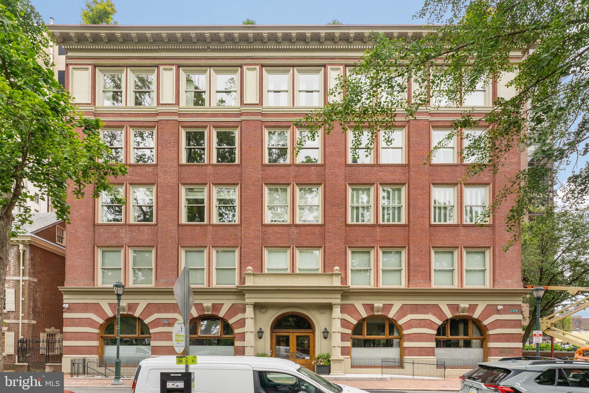 SOCIETY HILL - Residential Lease