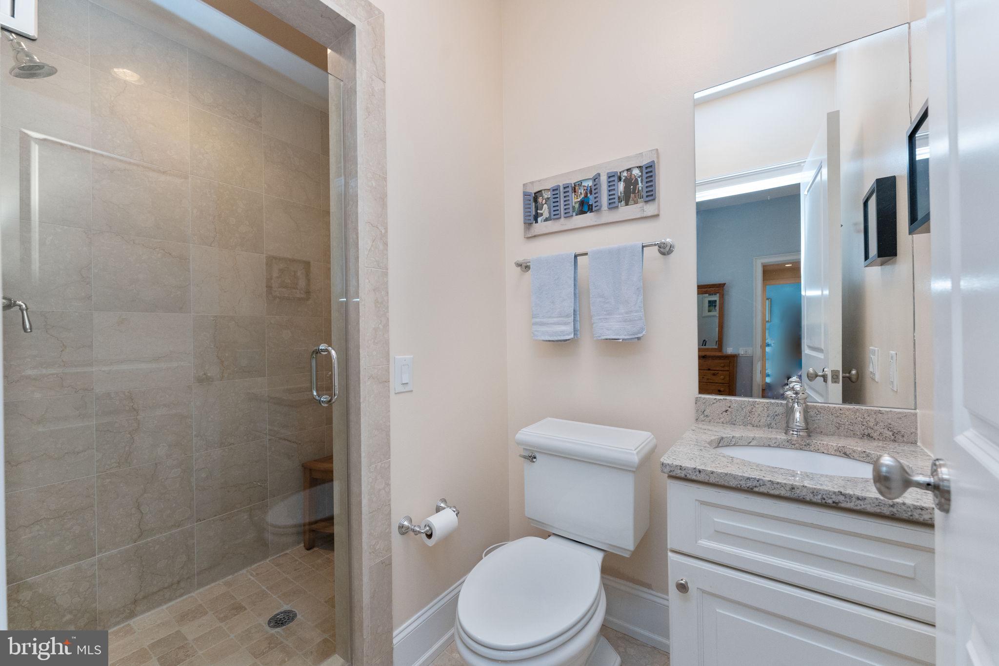 SOCIETY HILL - Residential Lease