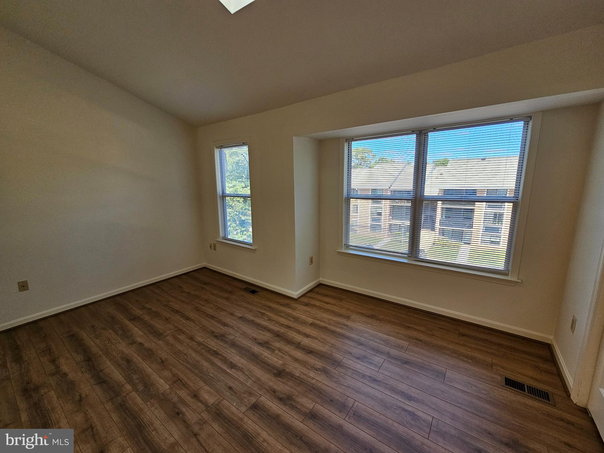 KEENE MILL OVERLOOK - Residential Lease