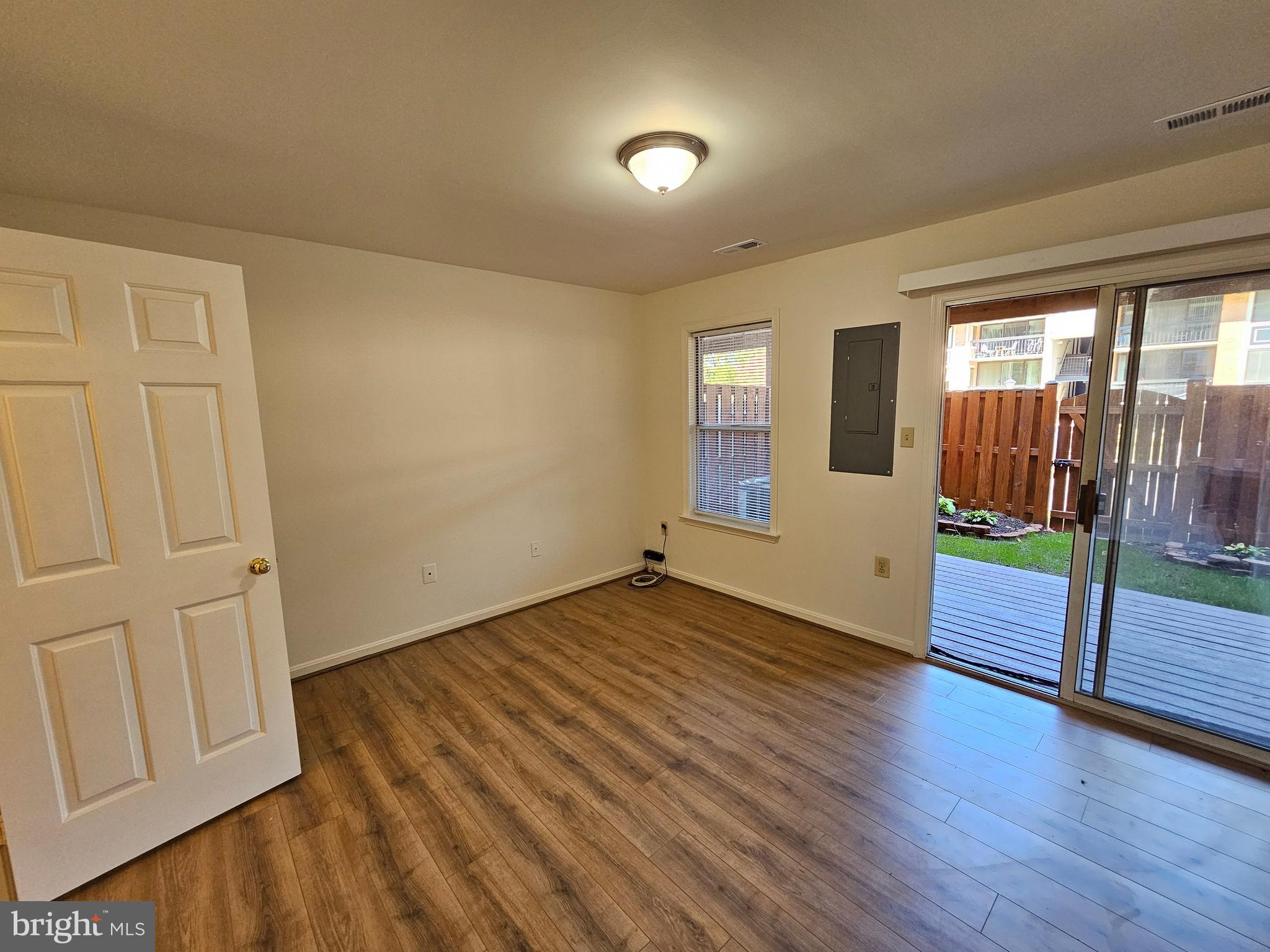 KEENE MILL OVERLOOK - Residential Lease