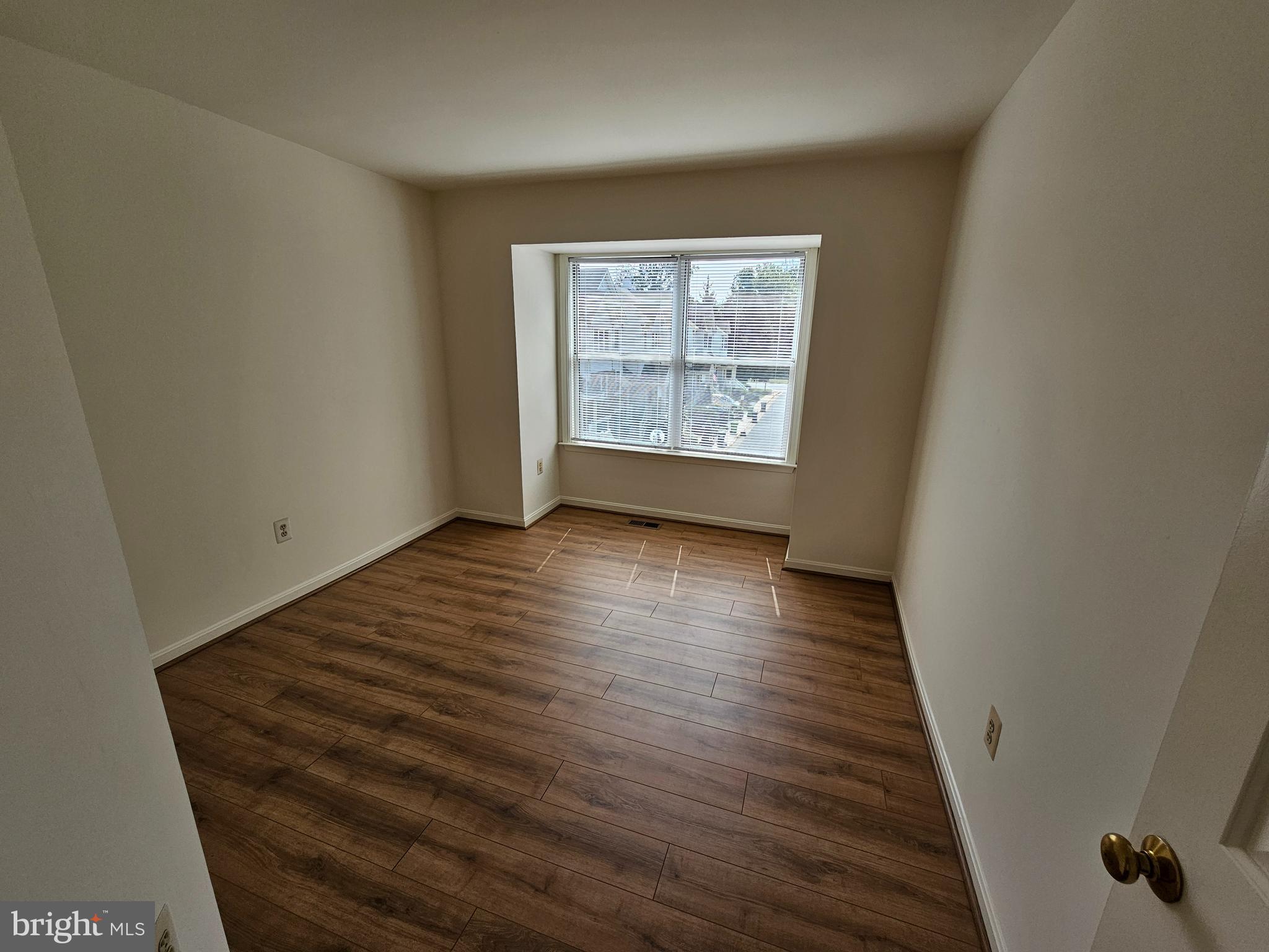 KEENE MILL OVERLOOK - Residential Lease