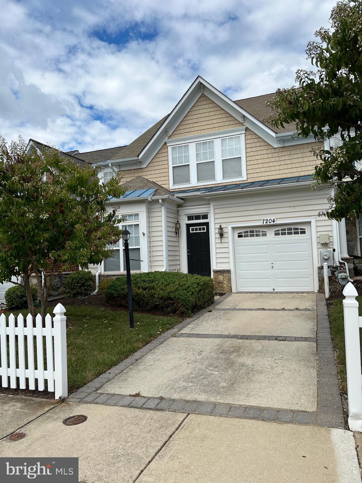 VICTORIA FALLS - Residential Lease