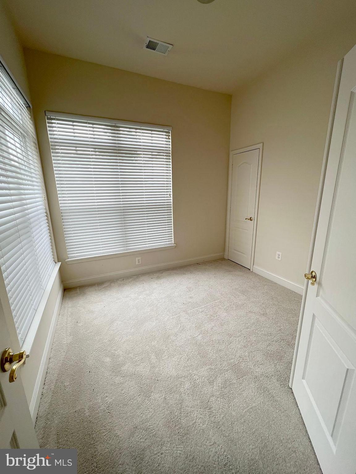 VICTORIA FALLS - Residential Lease