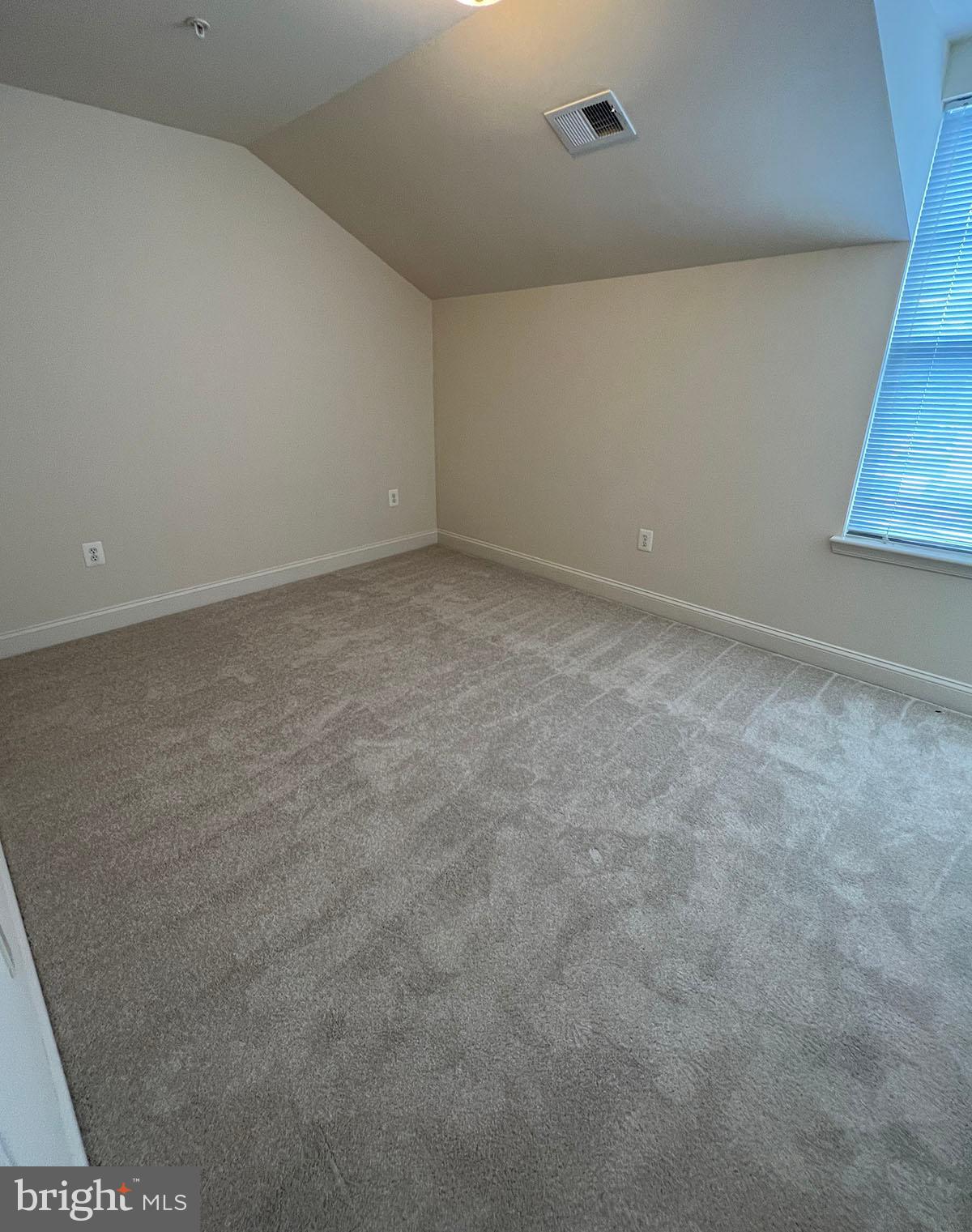 VICTORIA FALLS - Residential Lease