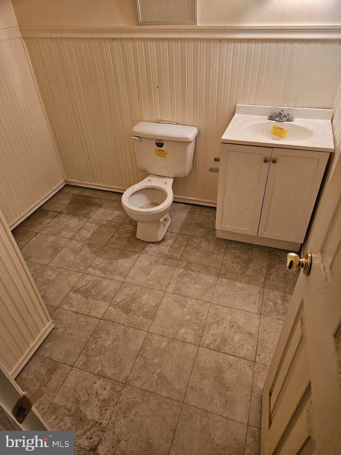 LAKESHORE - Residential