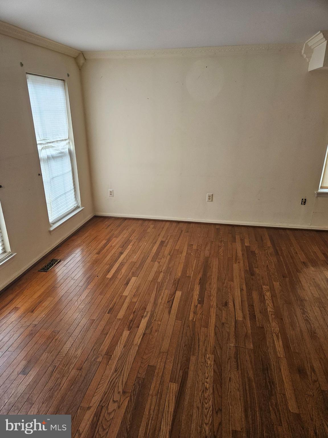 LAKESHORE - Residential