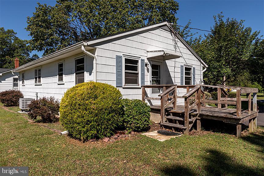 506 MEADOW BROOK LANE