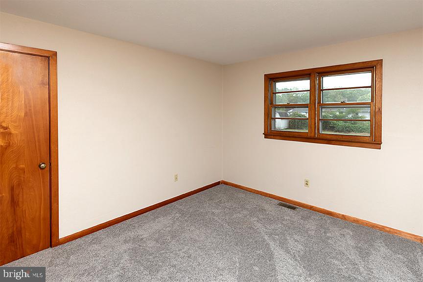 STANLEY MANOR - Residential