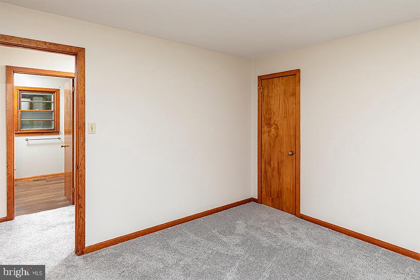 STANLEY MANOR - Residential