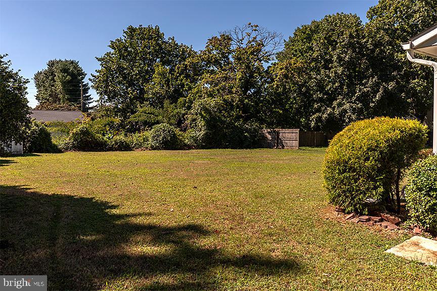 STANLEY MANOR - Residential