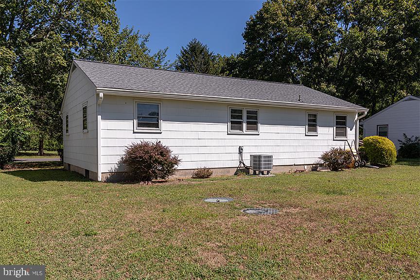 STANLEY MANOR - Residential