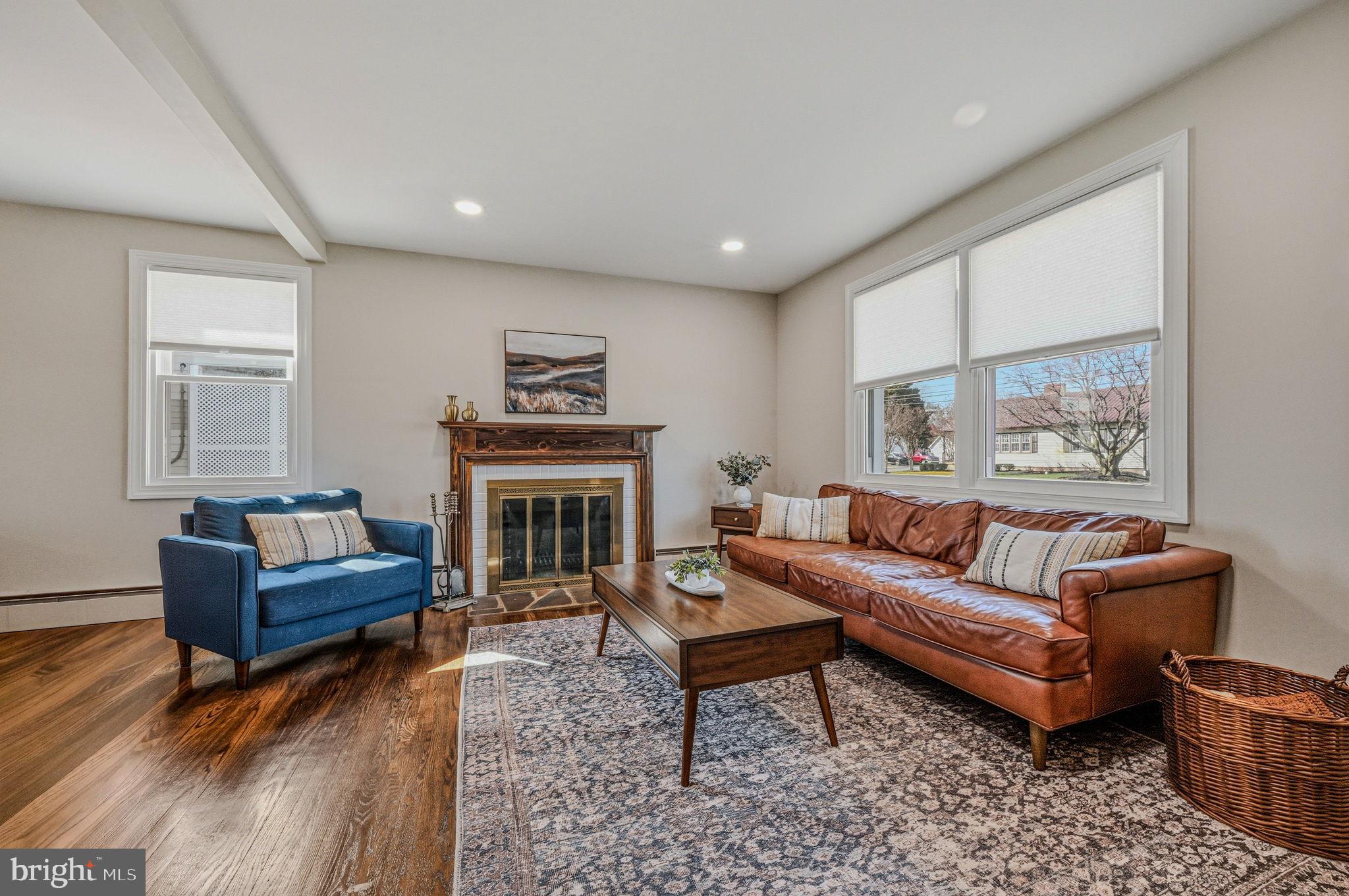 MIDDLETOWN - Residential