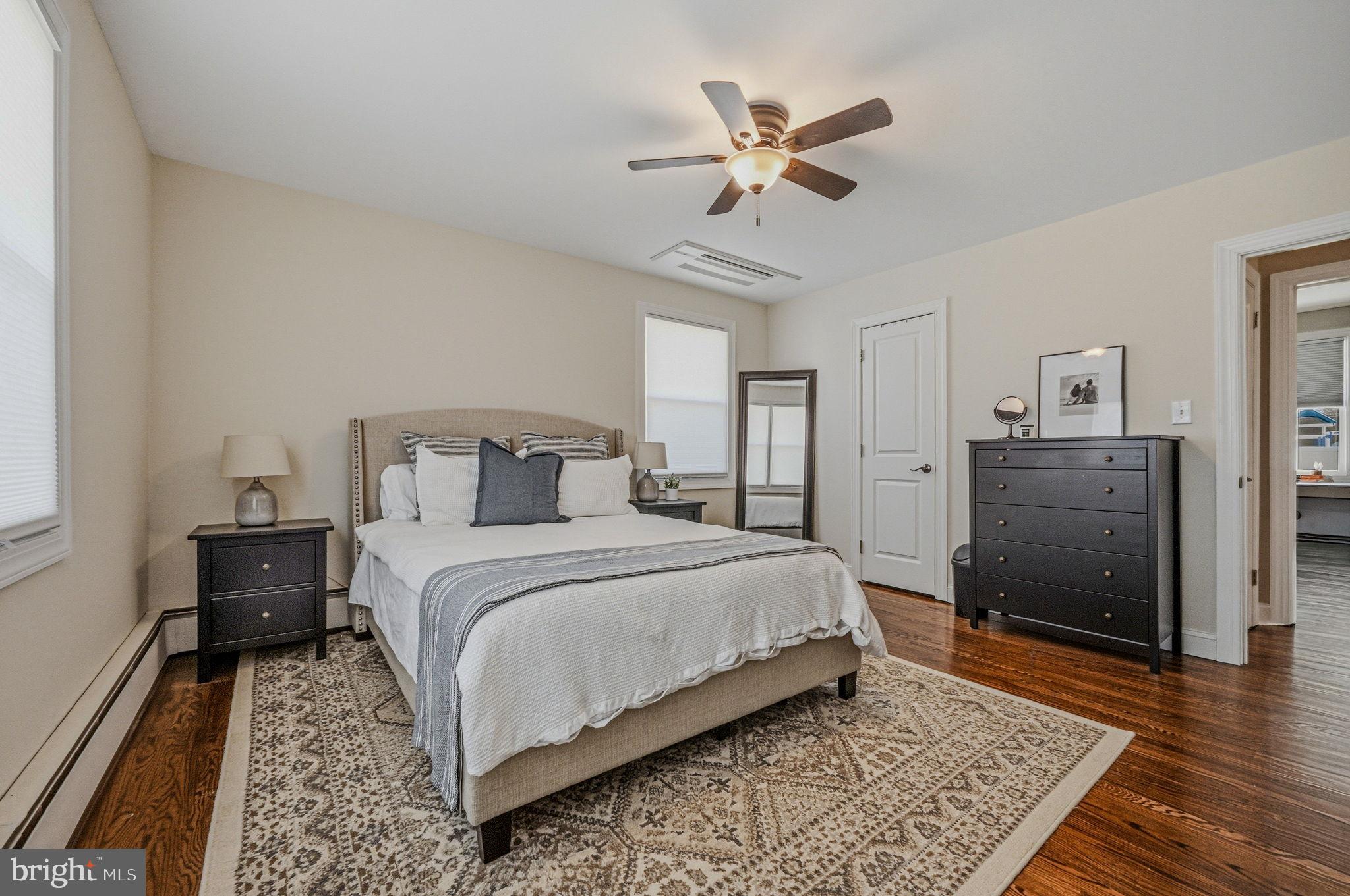 MIDDLETOWN - Residential