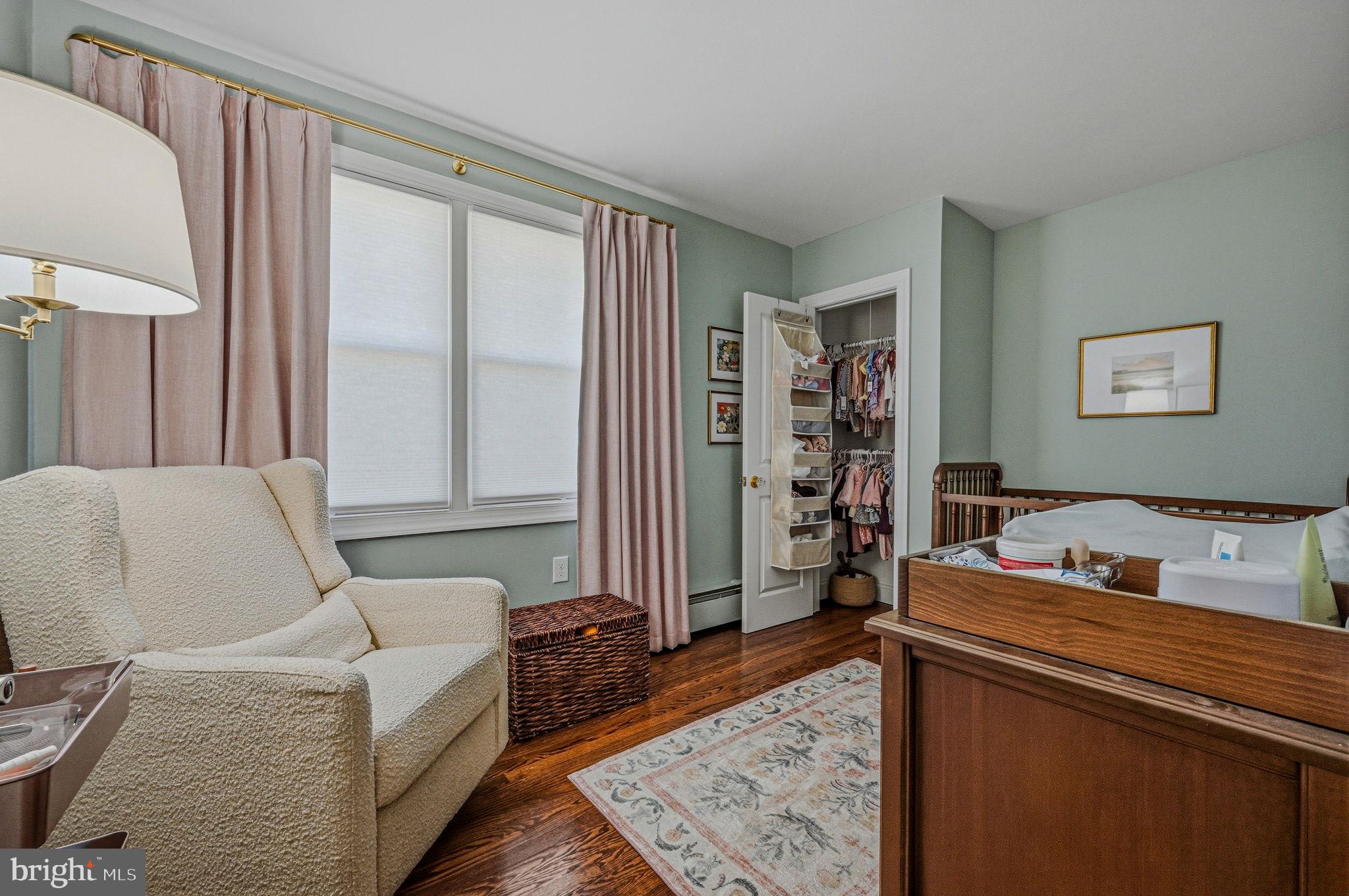 MIDDLETOWN - Residential