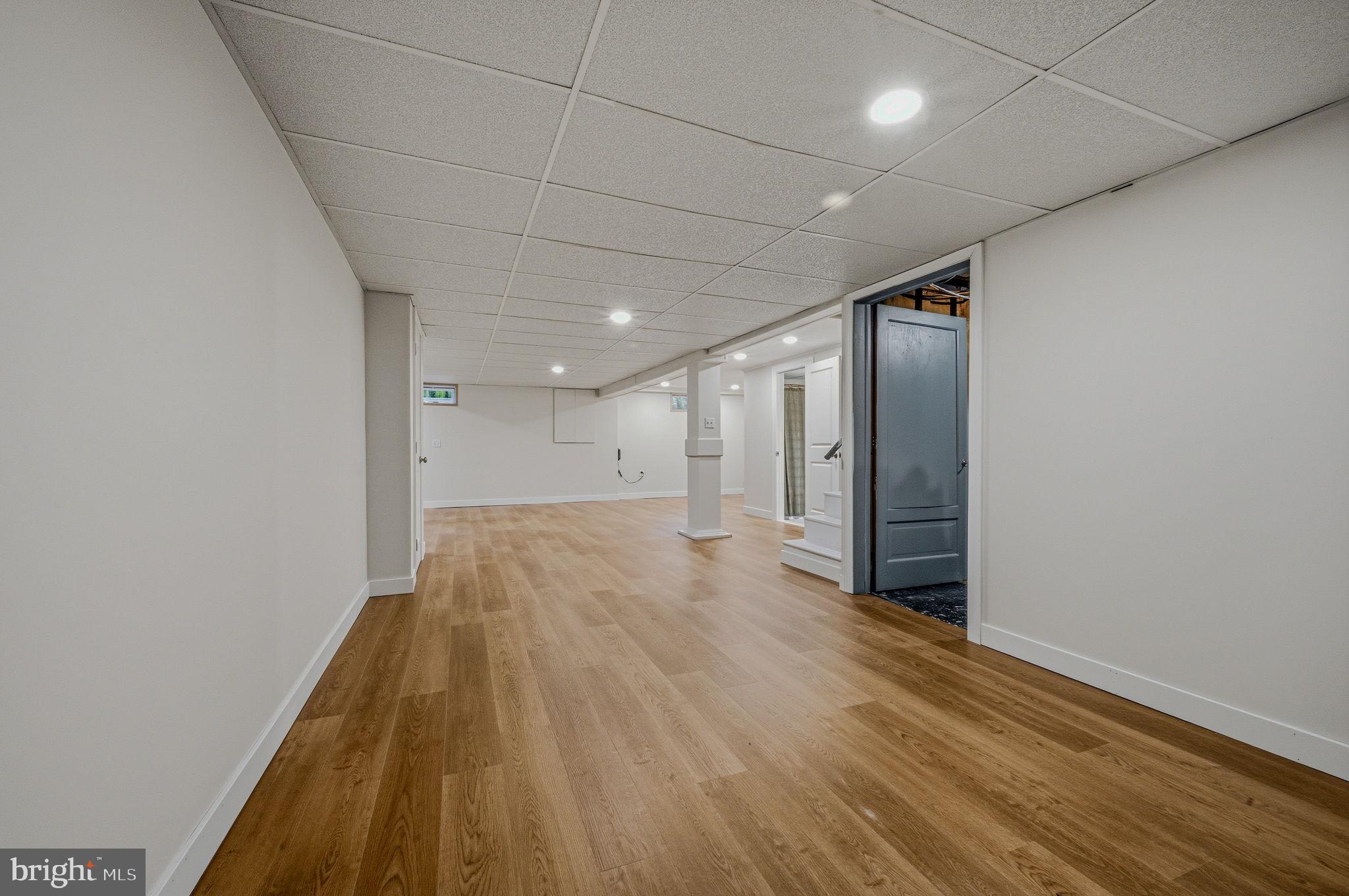 MIDDLETOWN - Residential