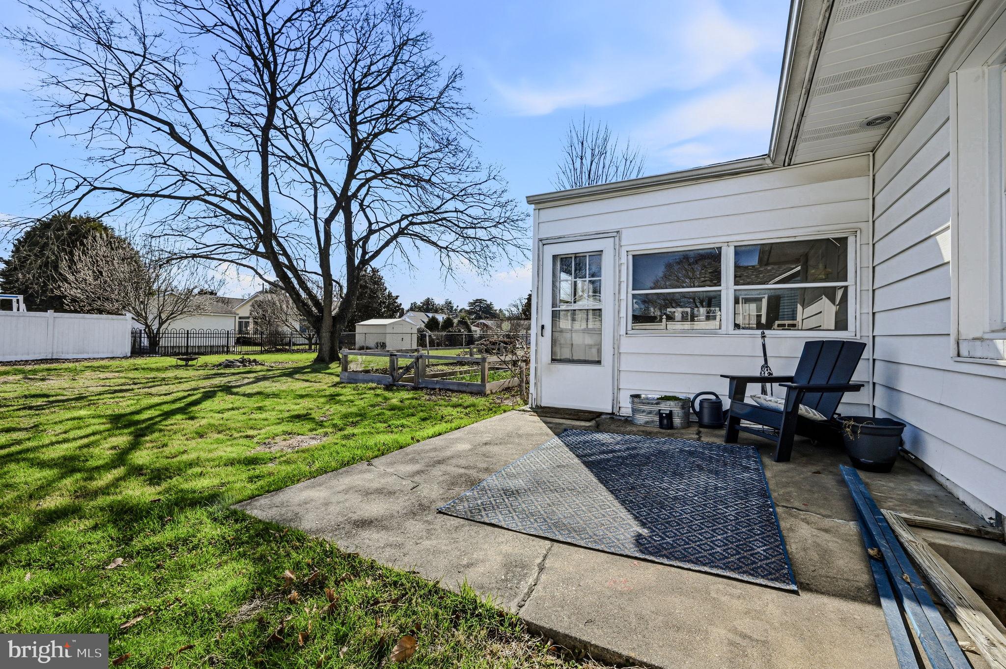 MIDDLETOWN - Residential