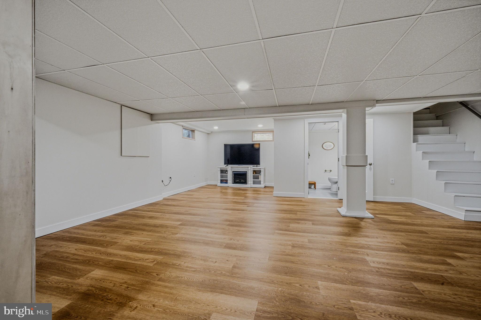 MIDDLETOWN - Residential