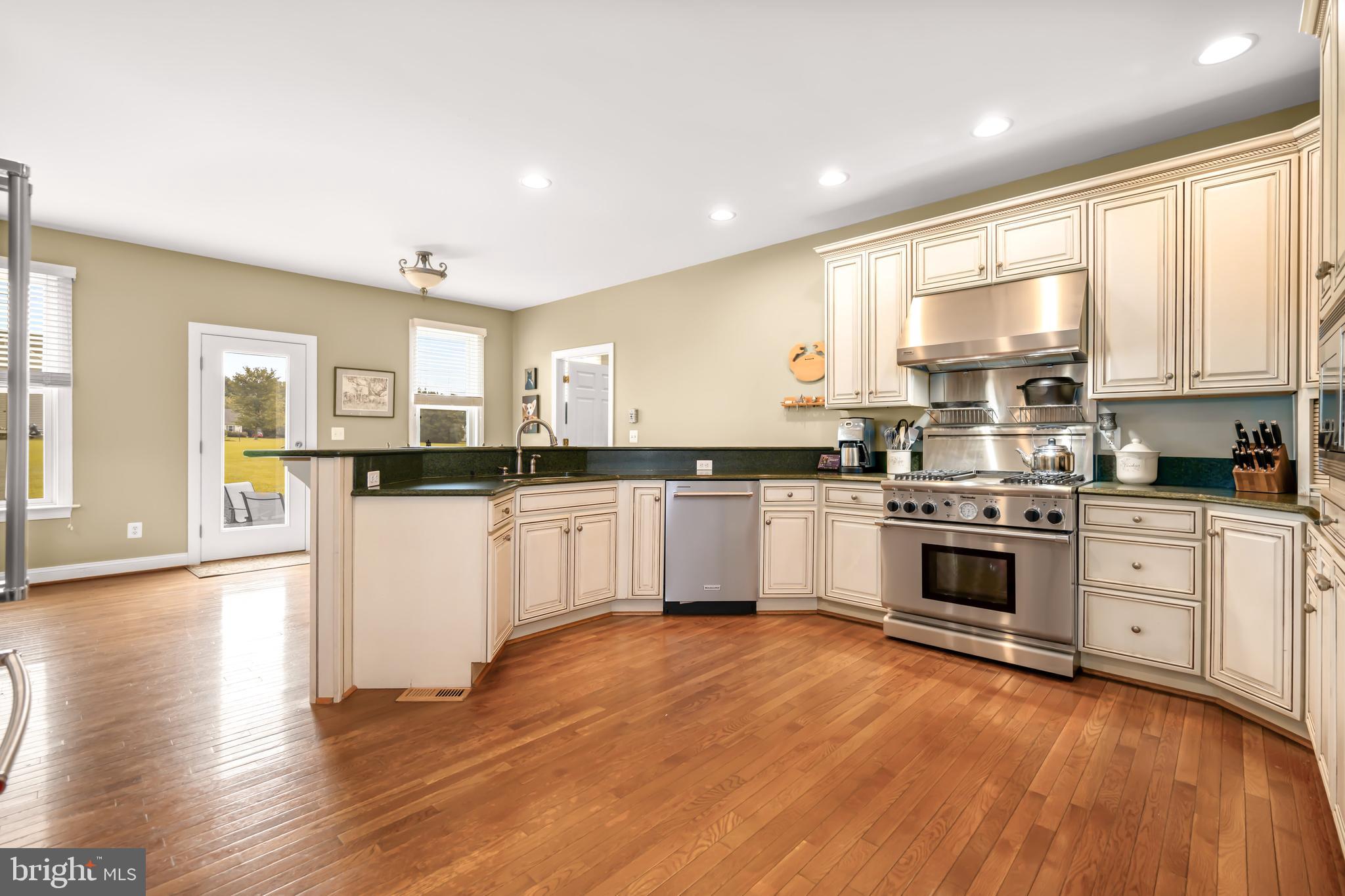 ORCHARD HILL - Residential