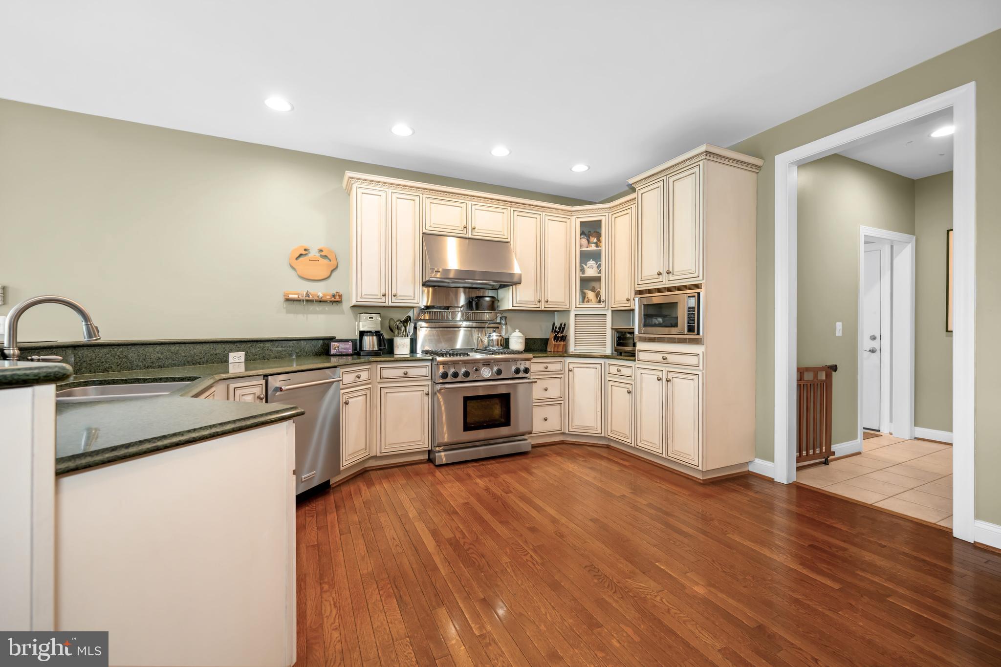 ORCHARD HILL - Residential