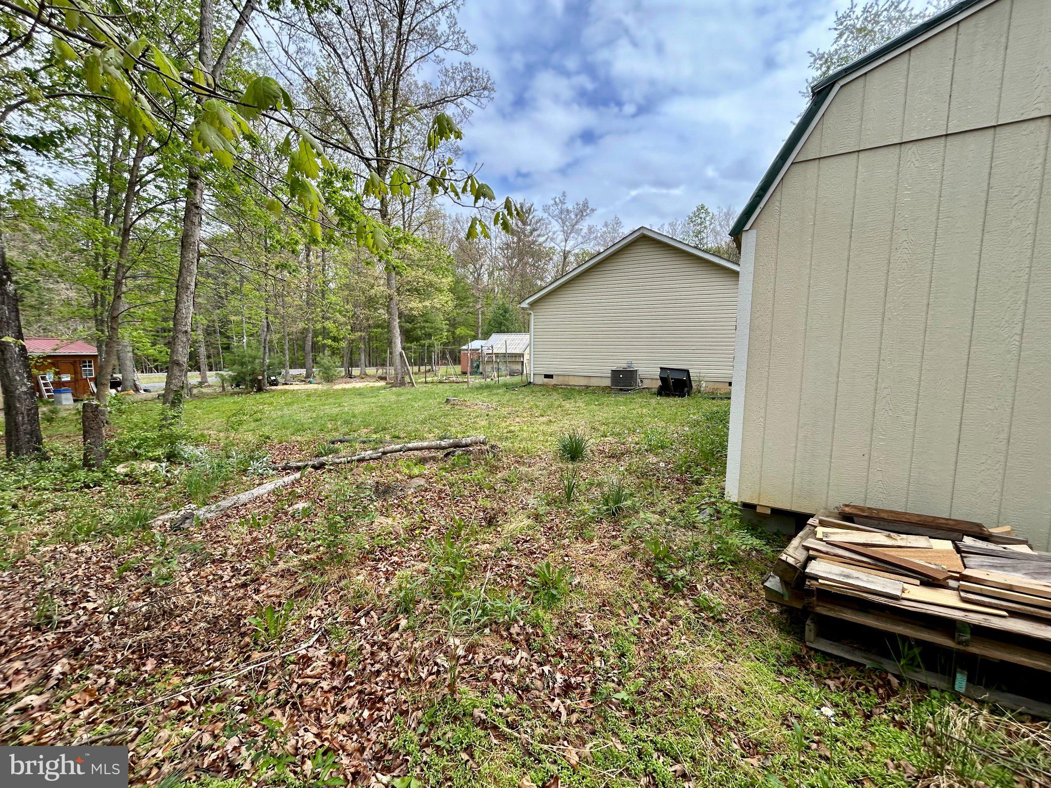 WARDEN ACRES - Residential