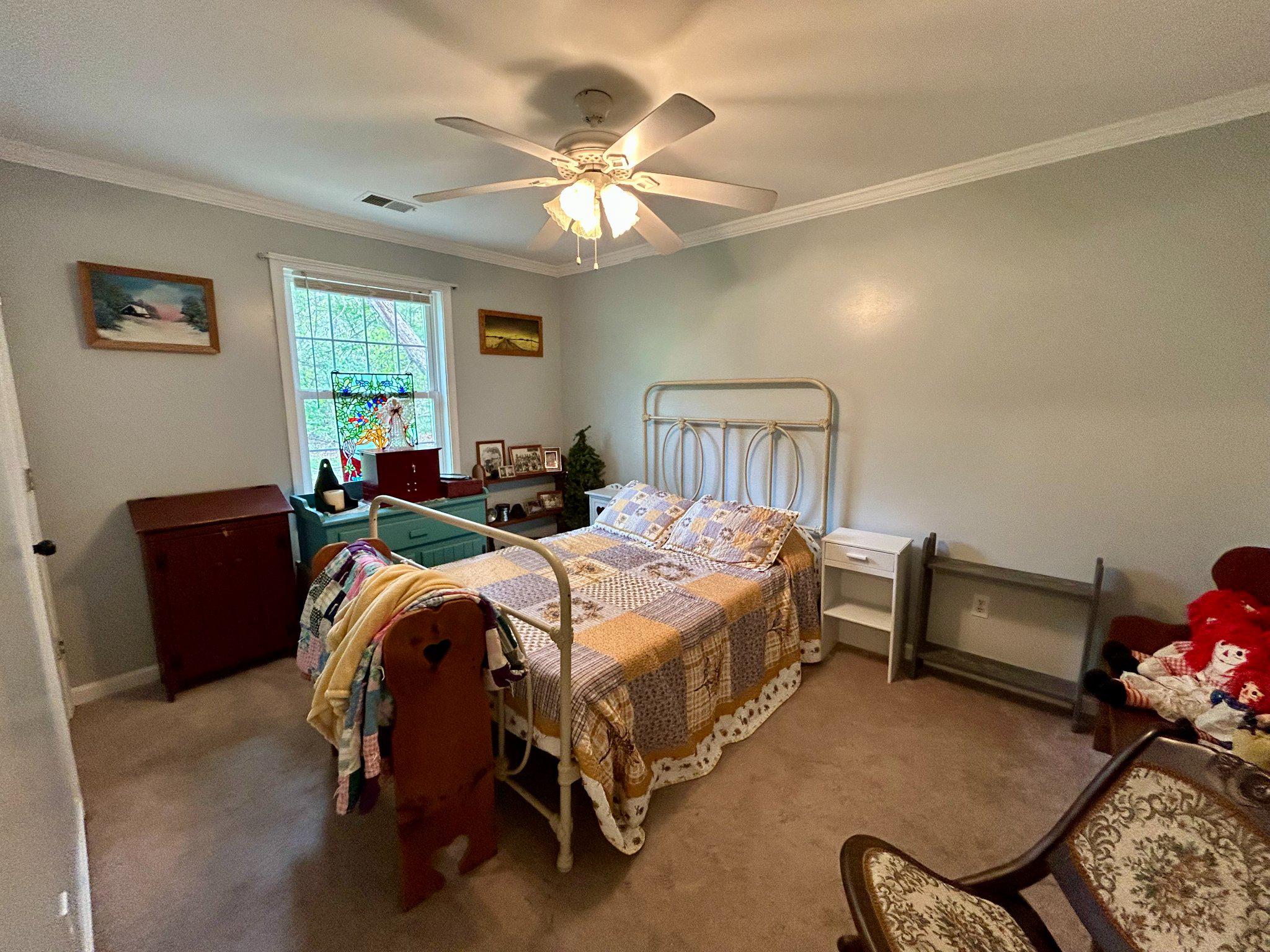 WARDEN ACRES - Residential