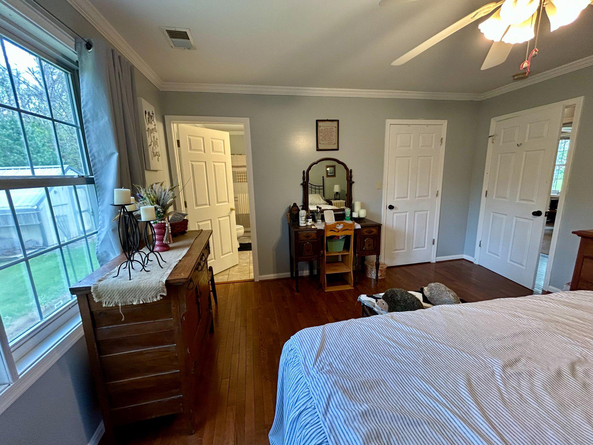 WARDEN ACRES - Residential