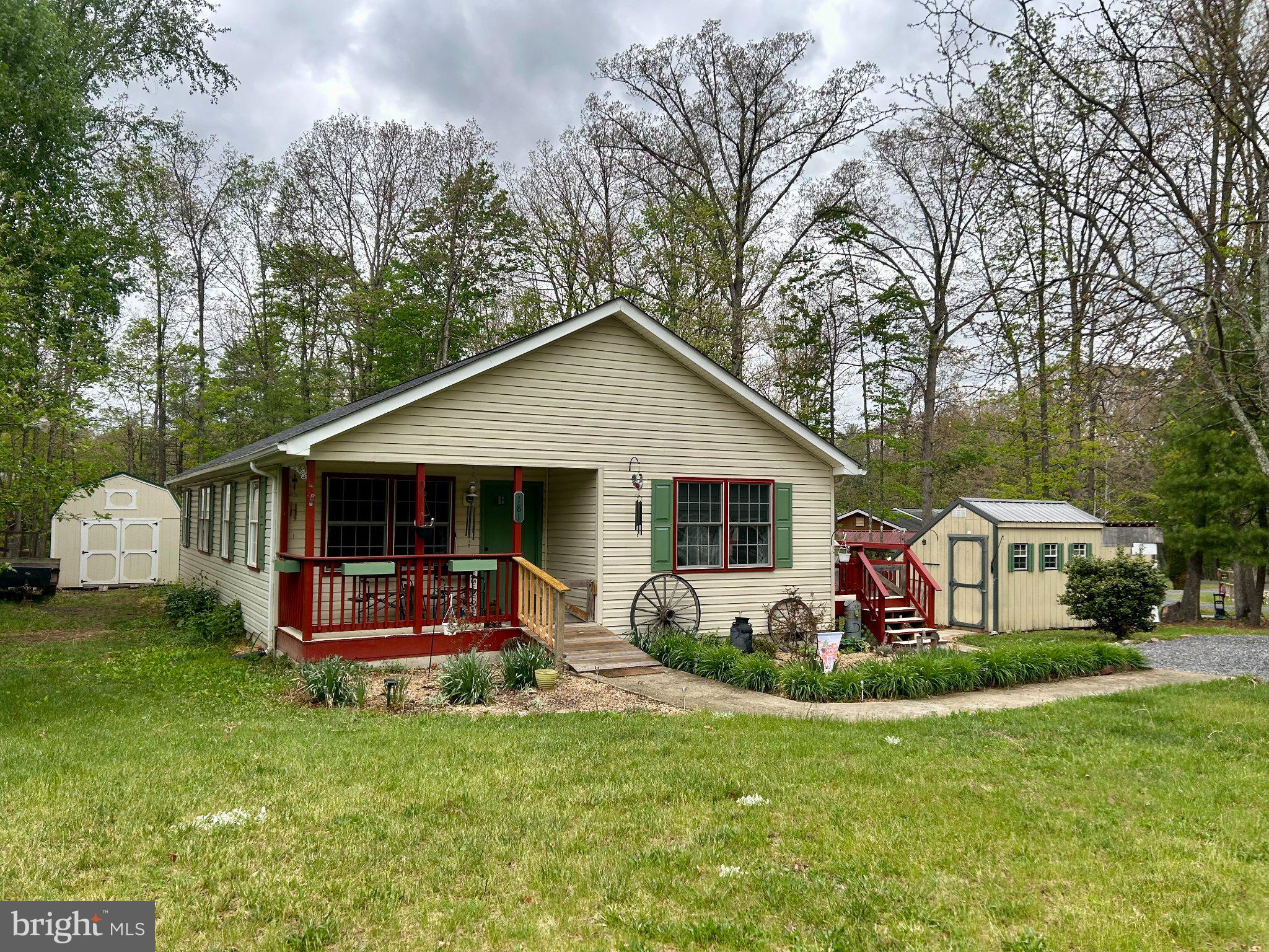 WARDEN ACRES - Residential