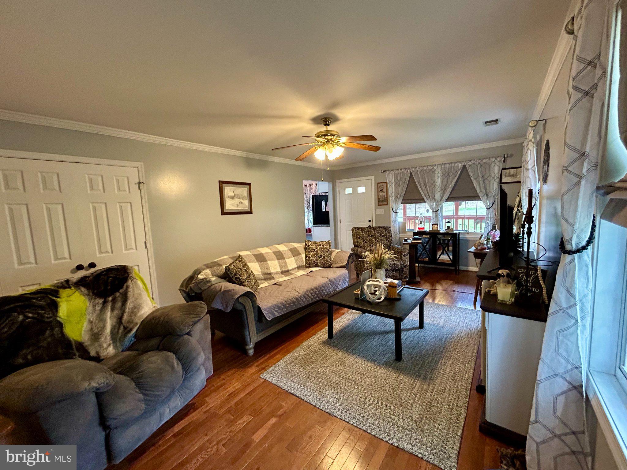 WARDEN ACRES - Residential