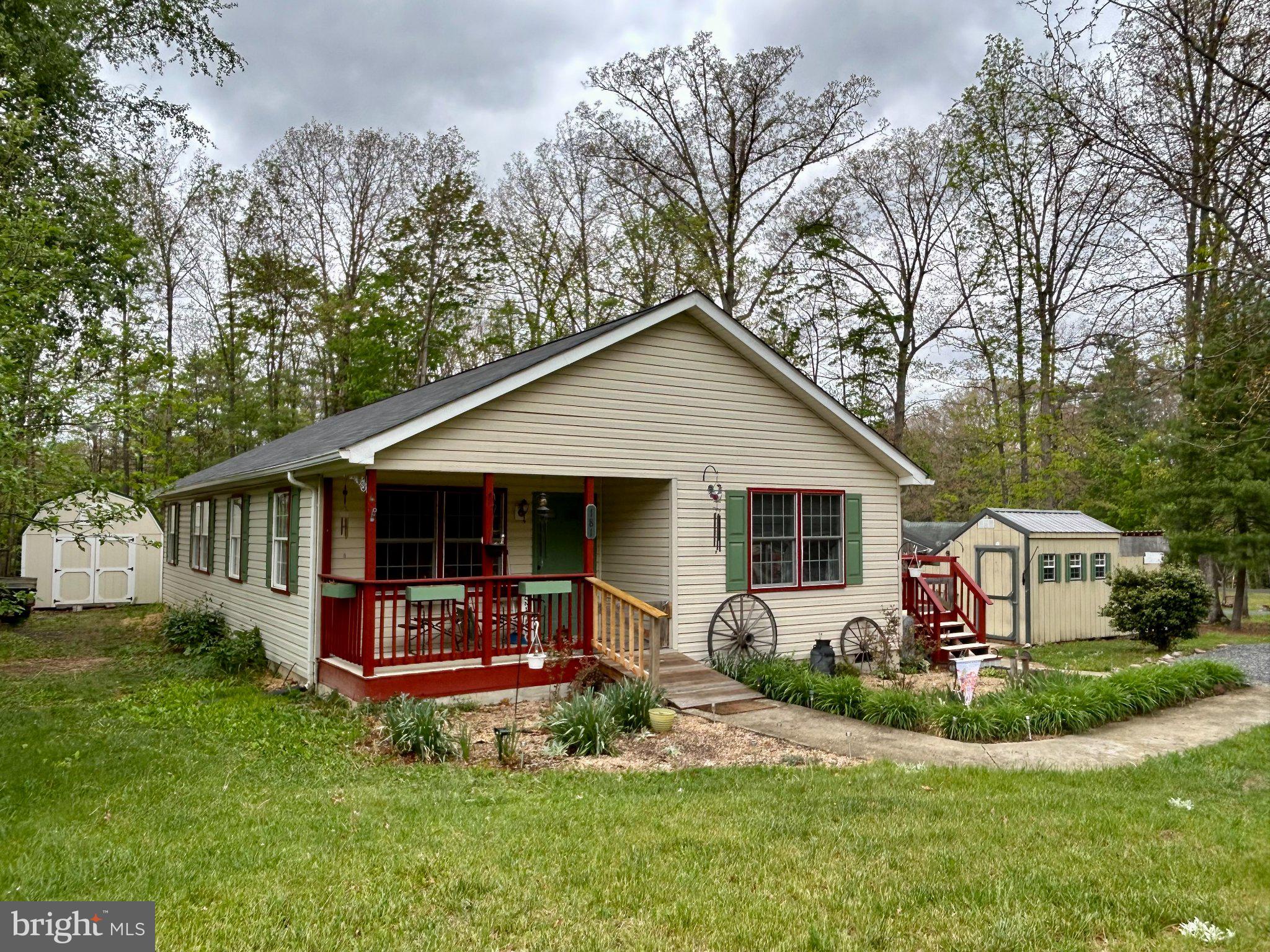 WARDEN ACRES - Residential