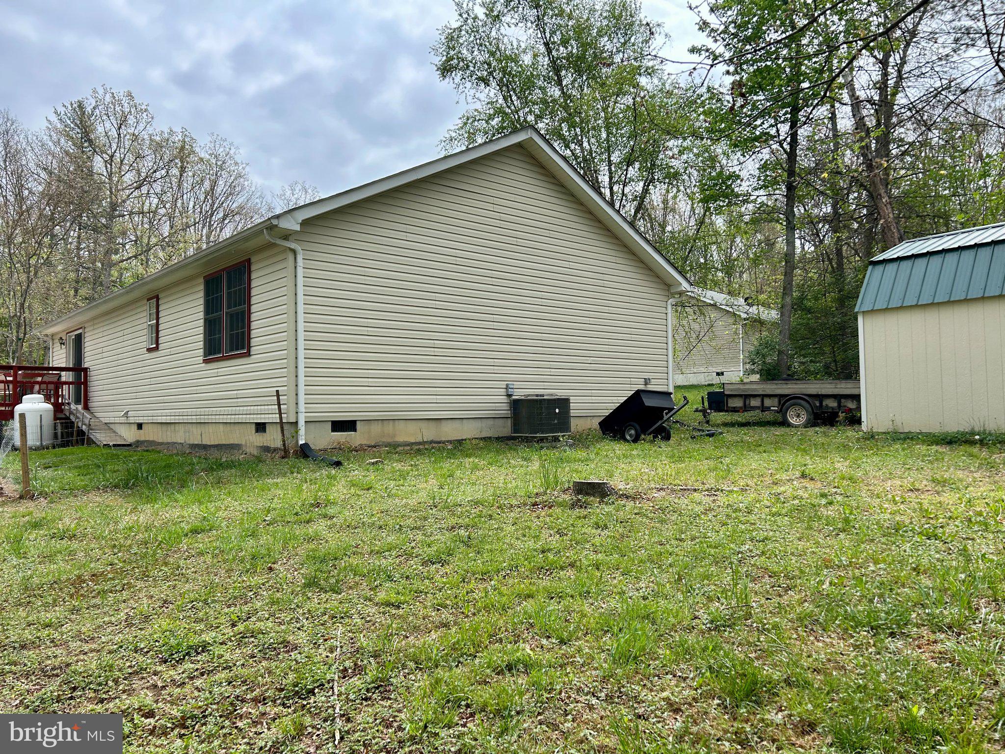 WARDEN ACRES - Residential